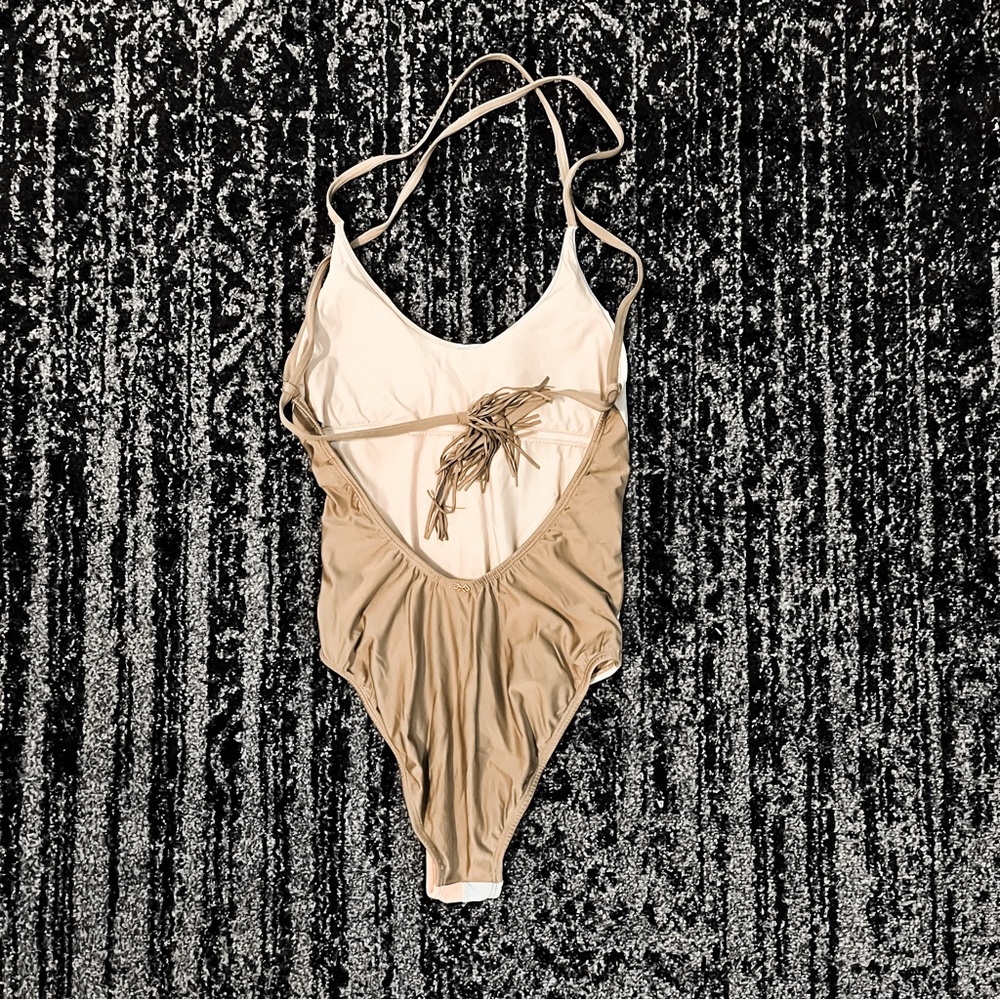 S PilyQ Farrah One Piece Swimsuit - Picture 3 of 4